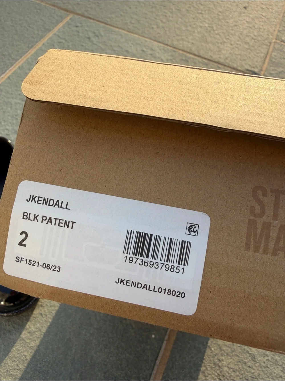 Steve Madden Girls Black Patent T-Strap Kendall Mary Janes NWT size 2
